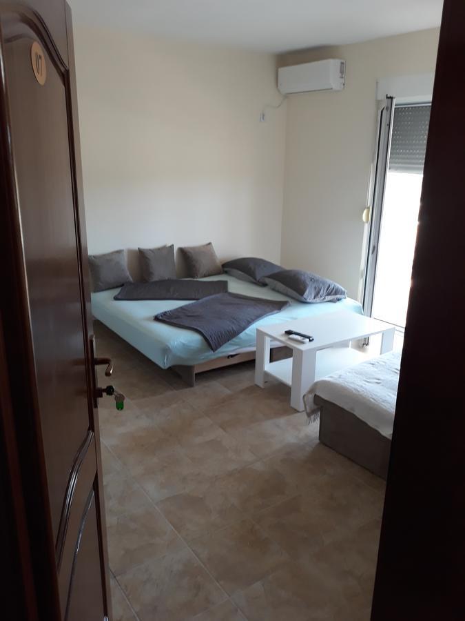 Korac Apartments Ulcinj Exterior photo